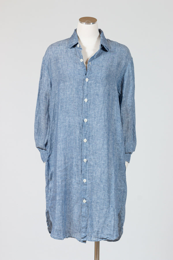 CP Shades Harper Shirt Dress is an oversized long-sleeved button-down shirt dress with collar. 