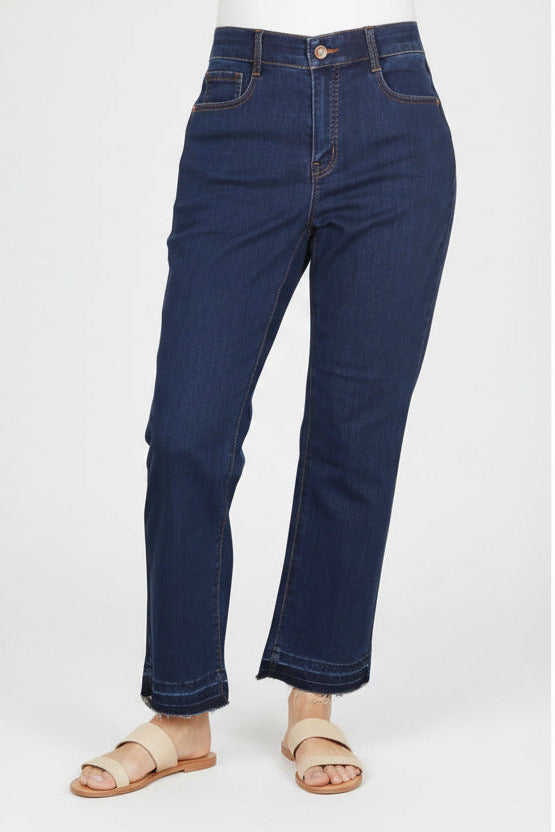 Tribal Sophia Curvy Micro Flare Crop Jeans – Figure-Flattering