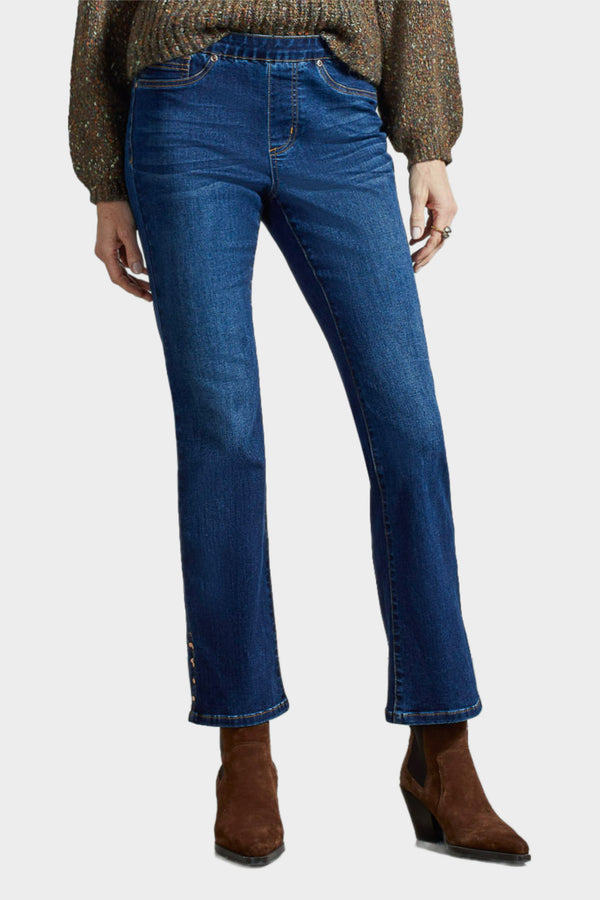 Audrey Pull on Microflare Jean