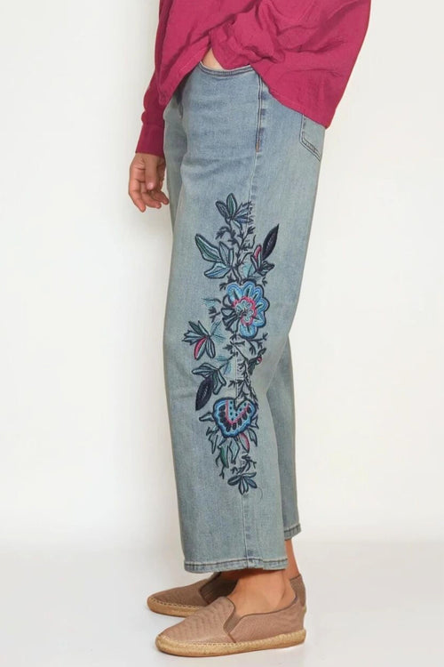 Audrey Super Straight Embroidered Jeans