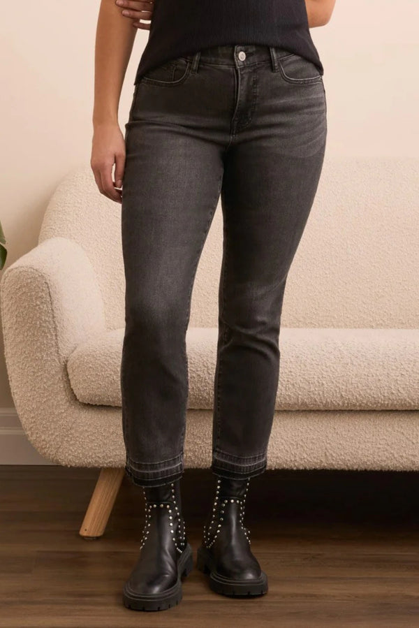 The Sophia Curvy Micro Flare Crop by Tribal 