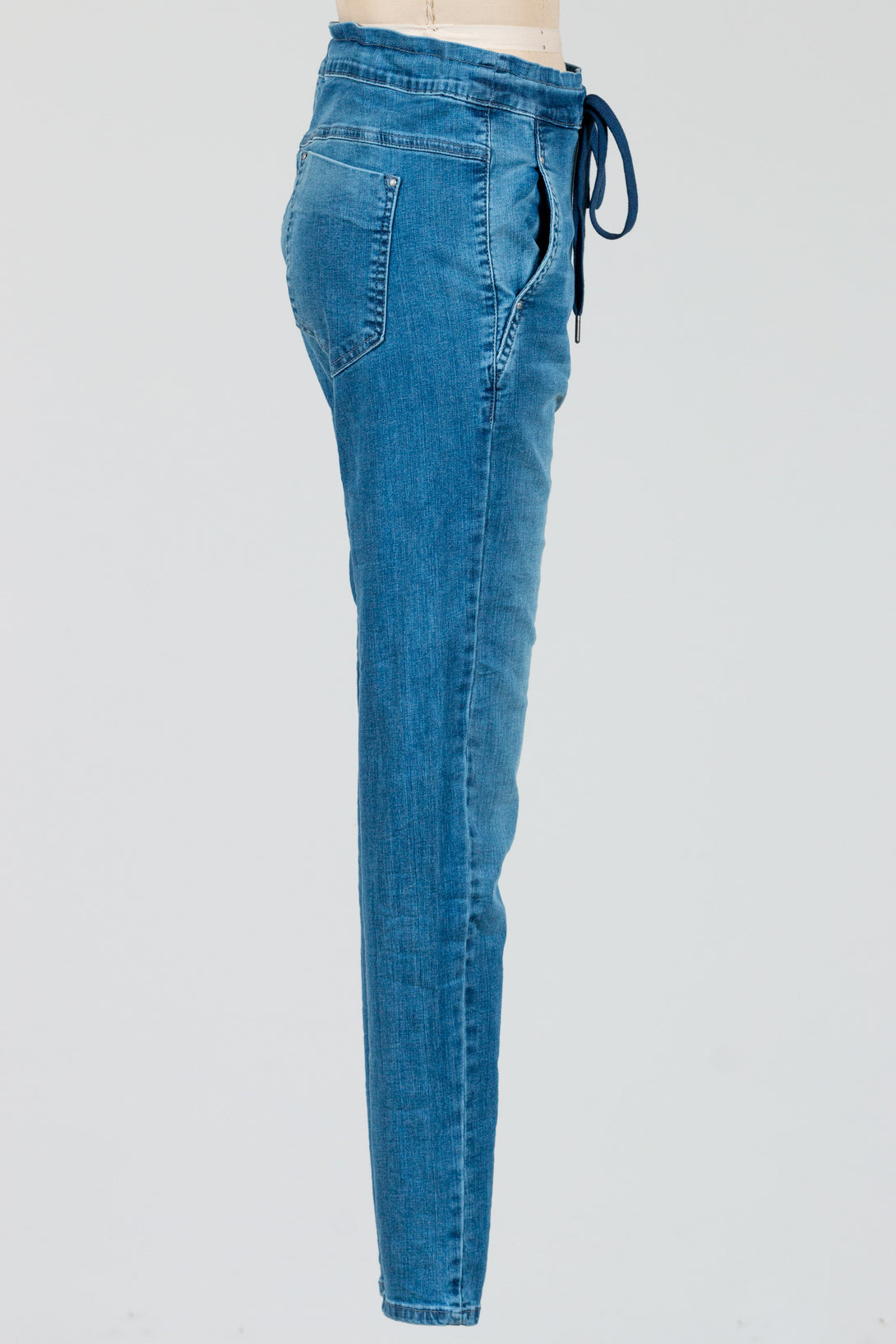 Alembika-Iconic-Jeans-CottonBlend-Denim