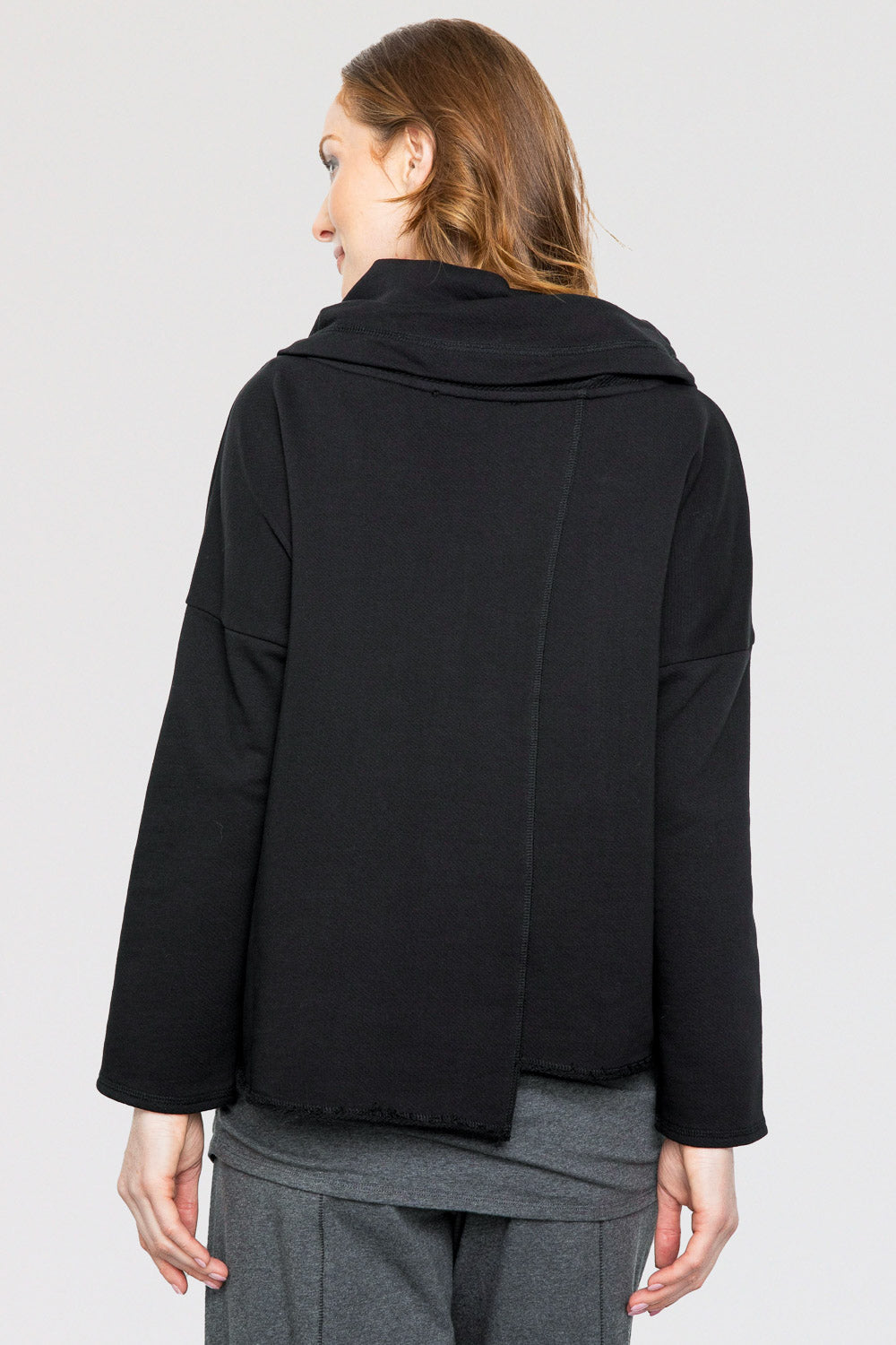 Liv-Habitat-Chill-Pullover-FrenchTerry-Black