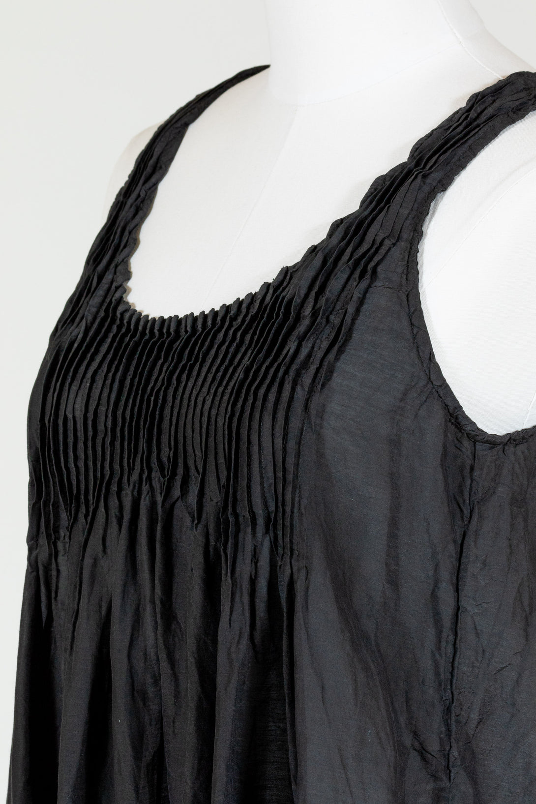 CPShades-Pia-Top-CottonSilk-Black