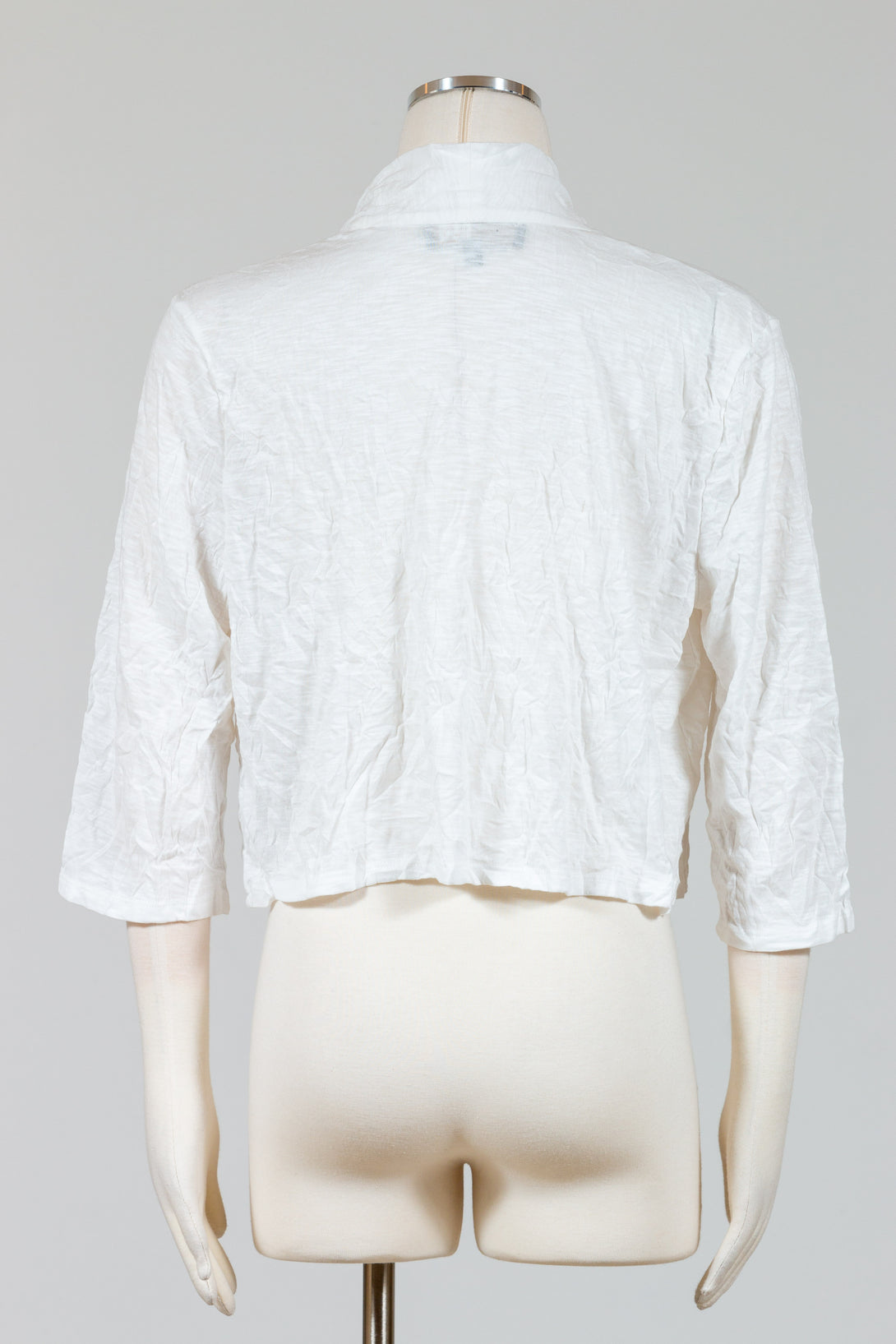 LIV-Habitat-Cropped-Jacket-White