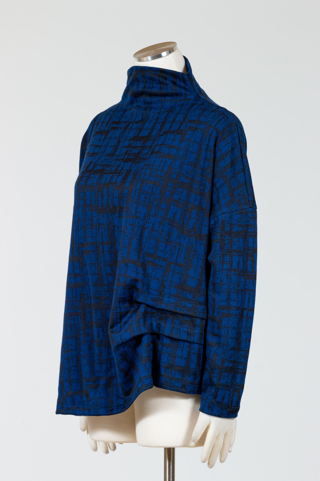 Chalet-Clothing-Dakota-Top-Rain-Blue-Pattern