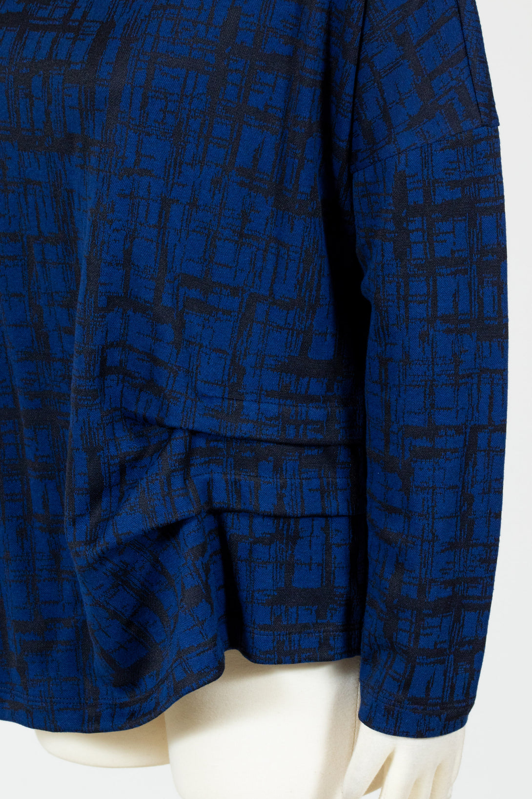 Chalet-Clothing-Dakota-Top-Rain-Blue-Pattern