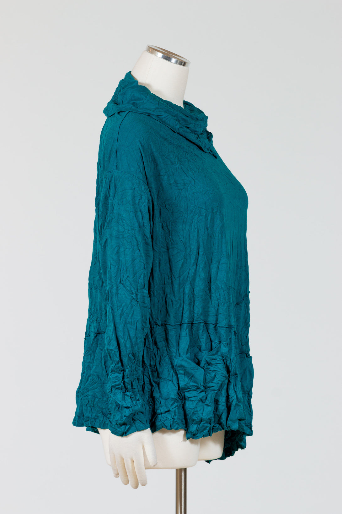 Chalet-Ceci-Womens-Clothing-Brenda-Top-Shirt-Crinkle-Knit-Bamboo-Emerald-Green