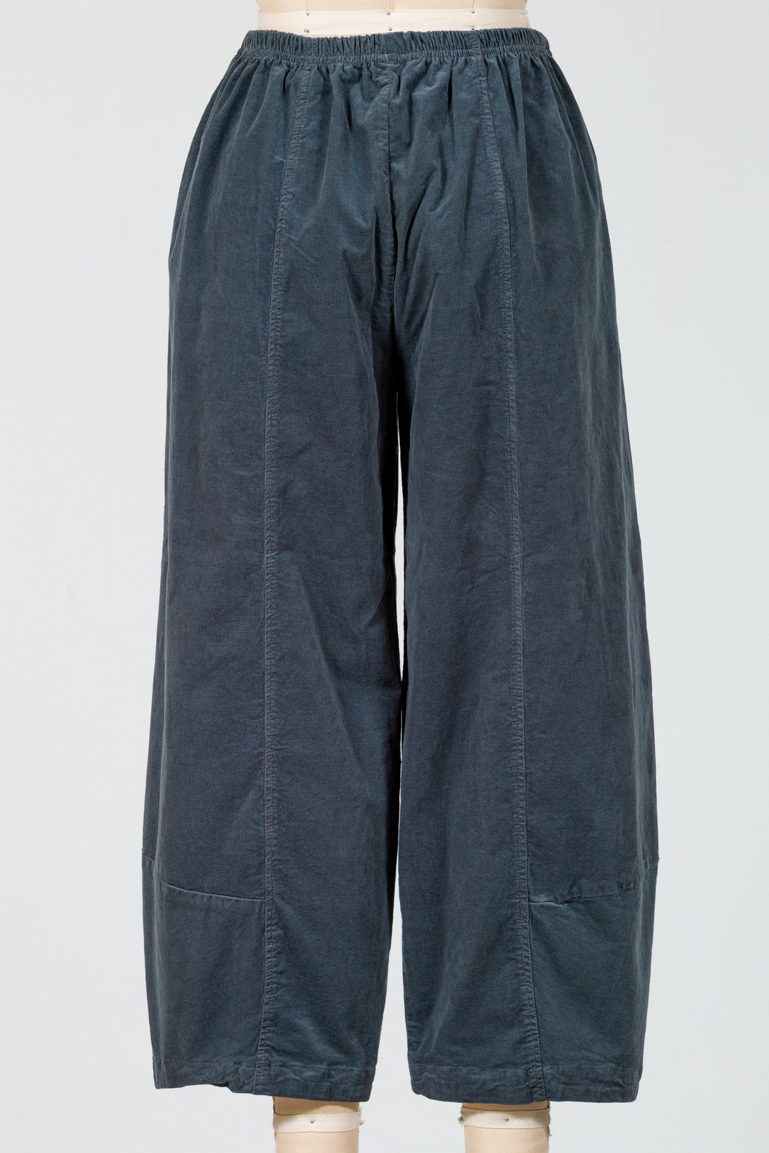 CutLoose-Womens-Clothing-Lantern-Pant-Corduroy-Gull-Grey
