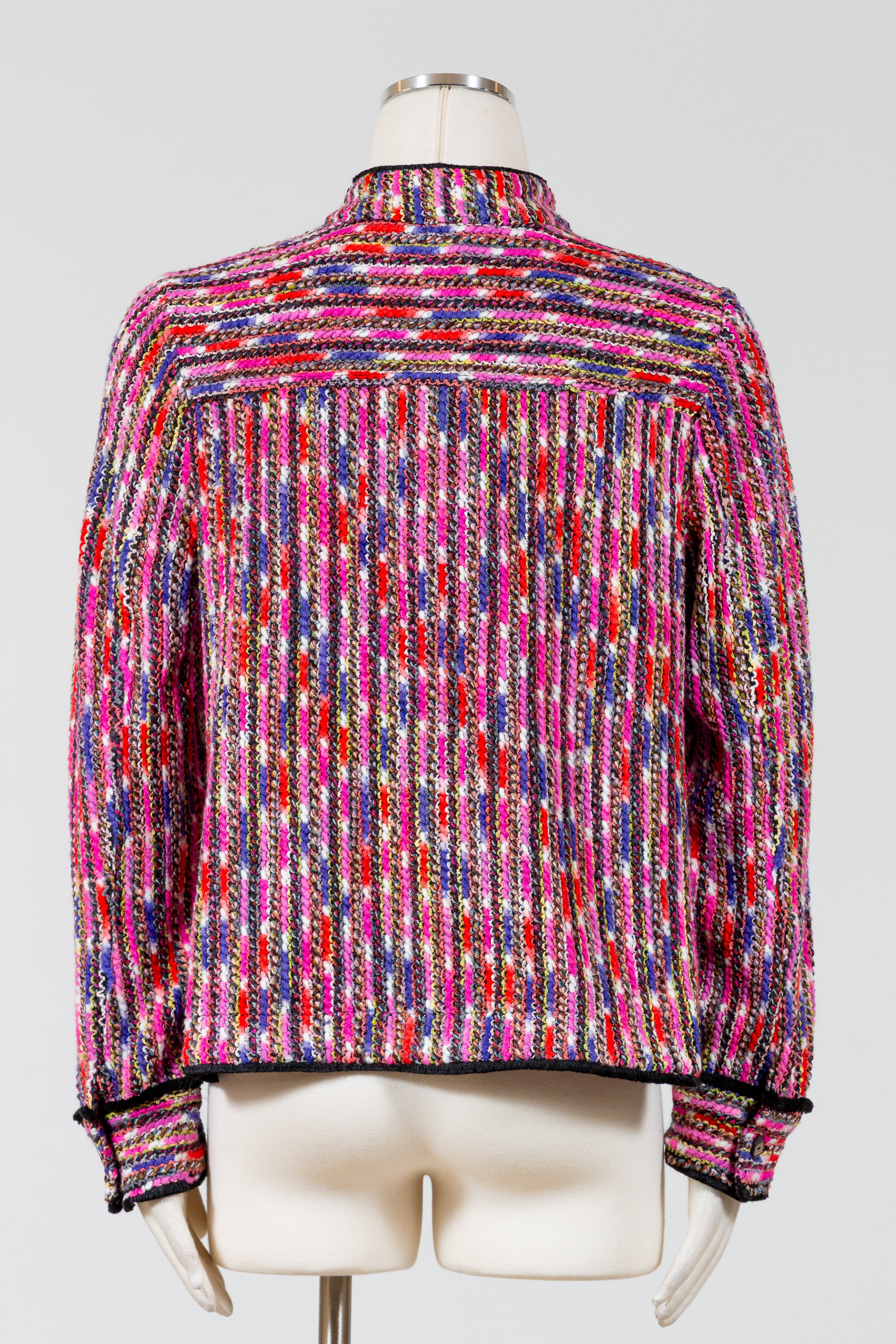 ファージャケット　SPRUNG bloom and branch Shop Habitat Fringe Jacket – Women's Holiday, Fall