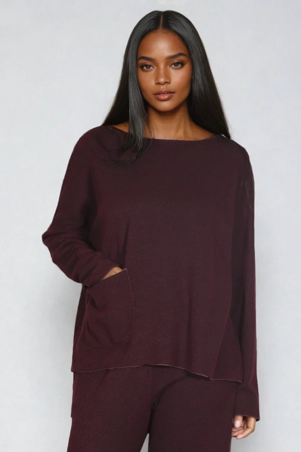 One Size Pocket Pullover