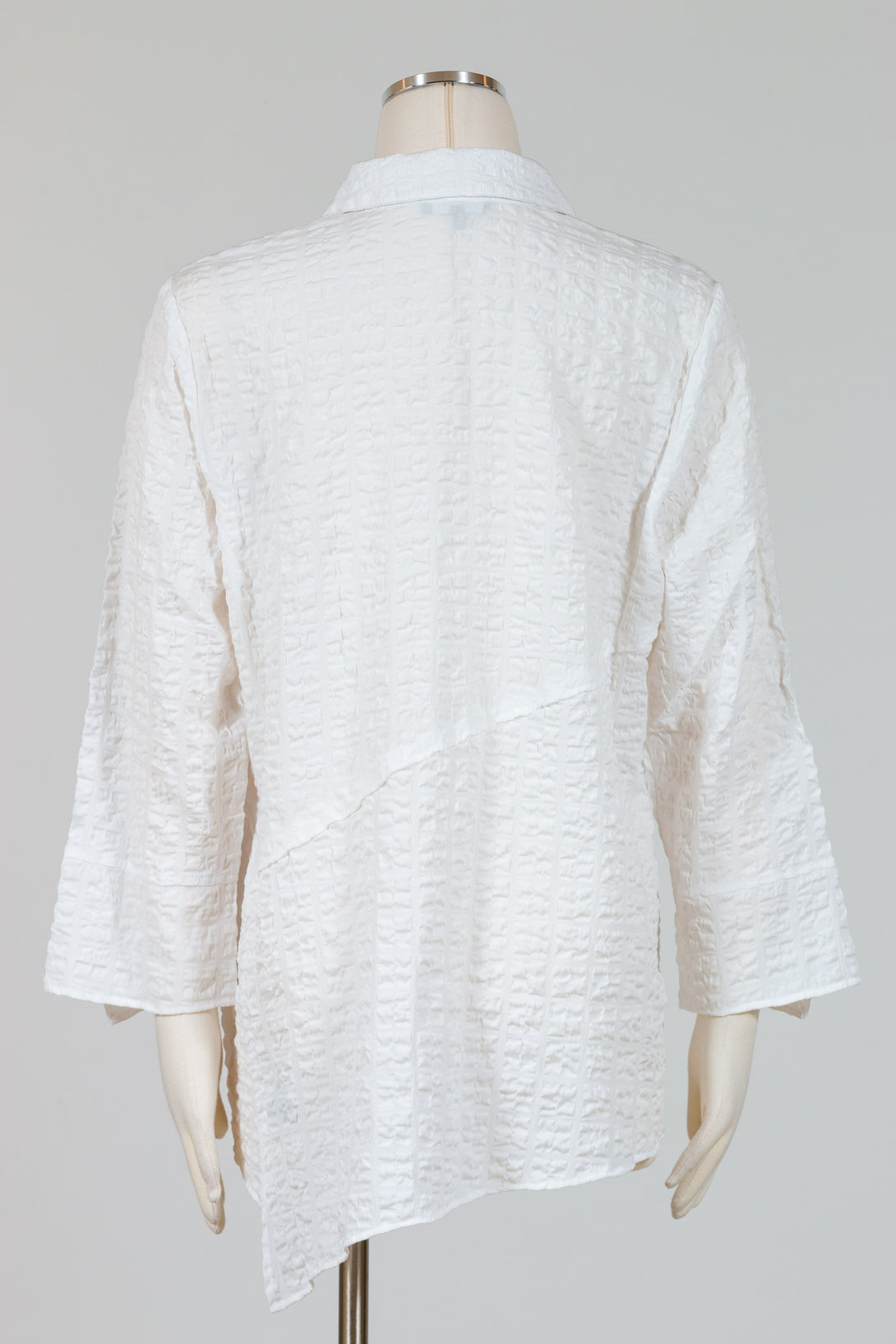 Habitat Pucker Asymmetrical Shirt (Woven) {Black/White}