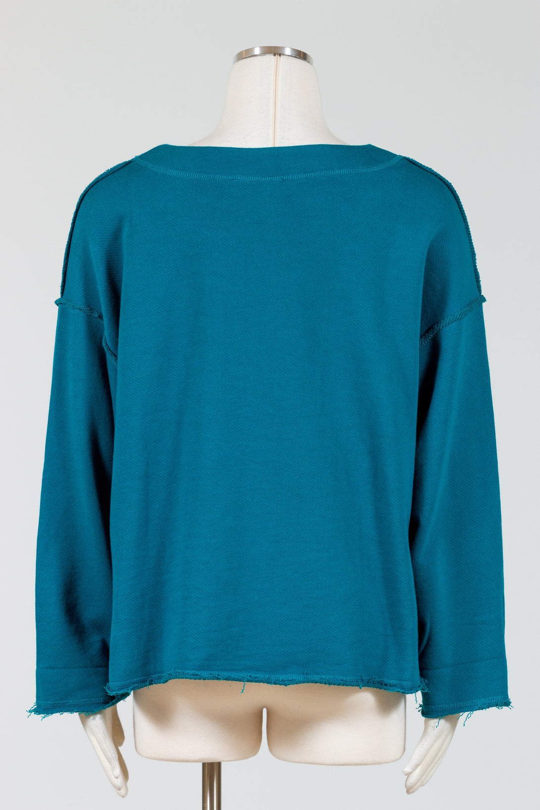 Liv-Habitat-Ease-Pullover-FrenchTerry-Jewel-Teal