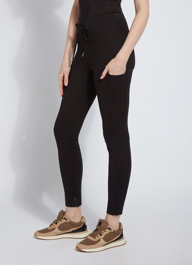 LYSSÉ's Premium Jogger is the perfect combination of legging and jogger pant is made in a substantial weight, and stretchy - for a comfortable wear.