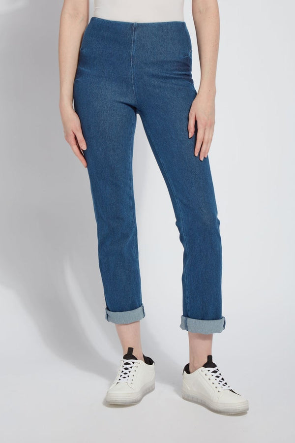 LYSSÉ Boyfriend Denim Jean is a high waisted stretch denim knit jean in the "Boyfriend" style that can be rolled up for a cute look or left down for a long leg.